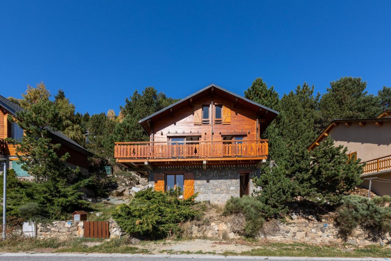 Chalet Les Tilleuls - Jolie Vue Montagne Et Lac Les Angles  Exterior photo