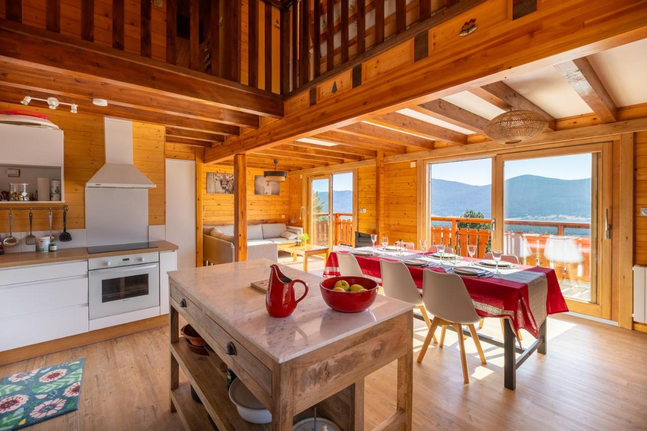 Chalet Les Tilleuls - Jolie Vue Montagne Et Lac Les Angles  Exterior photo