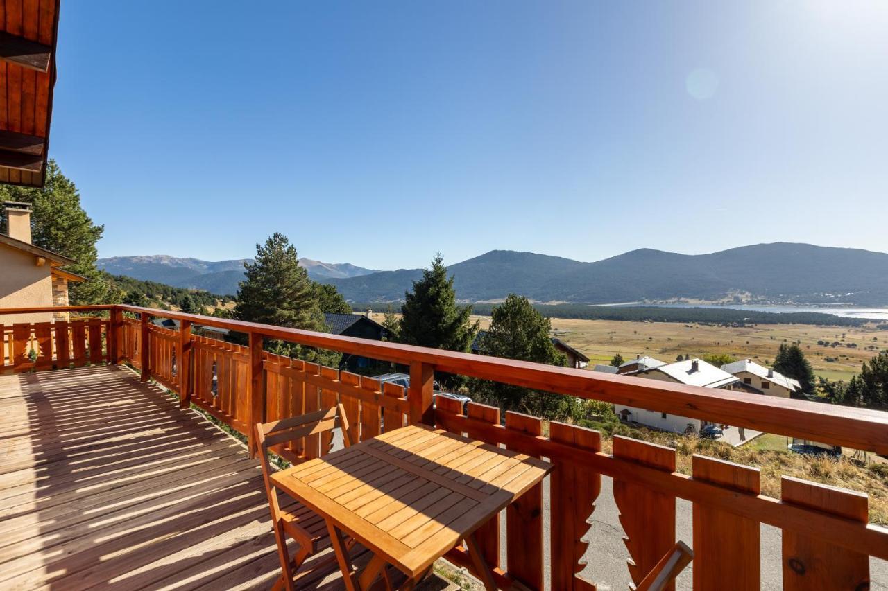 Chalet Les Tilleuls - Jolie Vue Montagne Et Lac Les Angles  Exterior photo